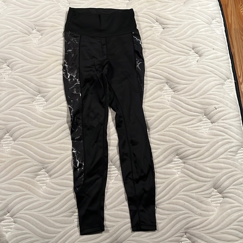 Buffbunny Marble Leggings